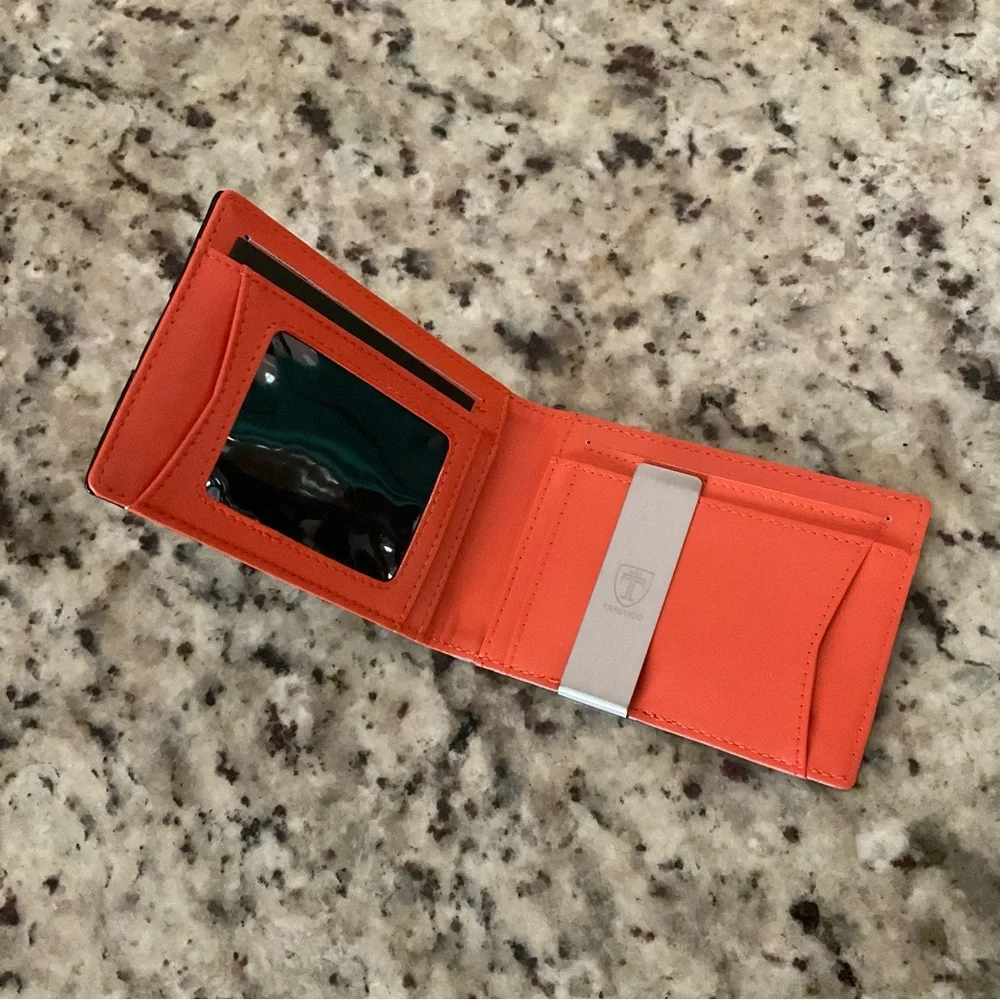 New Travando Austin Slim RFID Blocking Money Clip Bifold Carbon Wallet